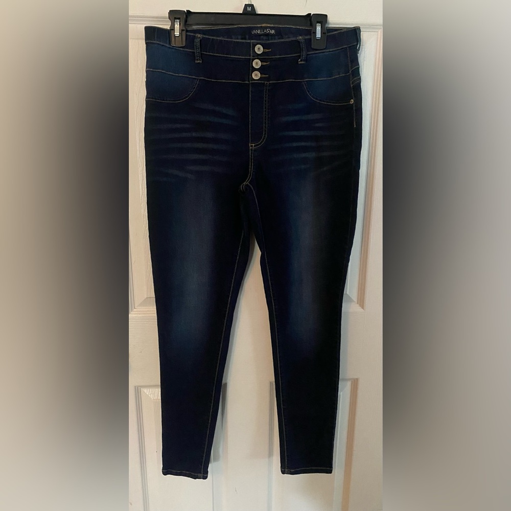 Vanilla Star Jeans Size XL